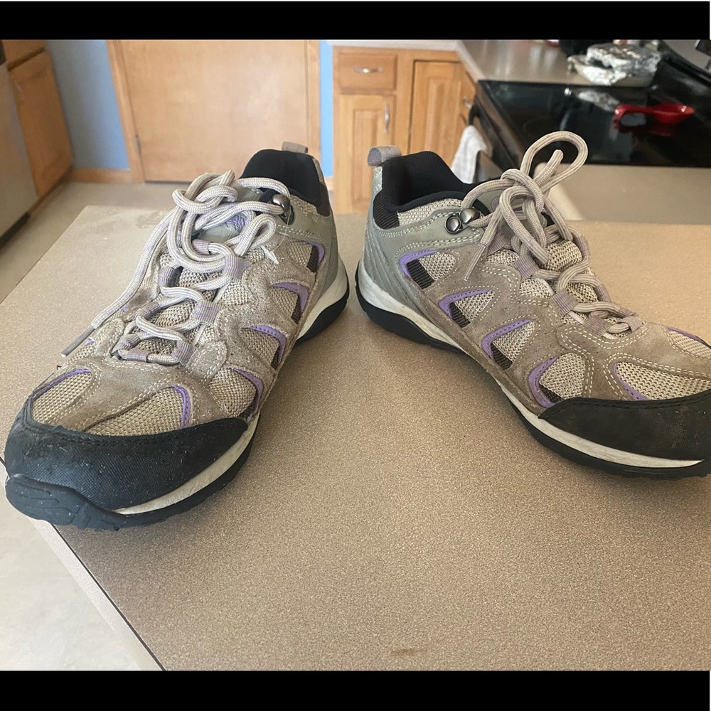 magellan hiking shoes